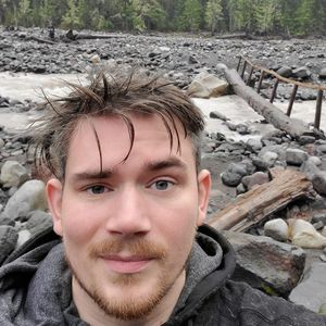 Meet your Posher, Chris